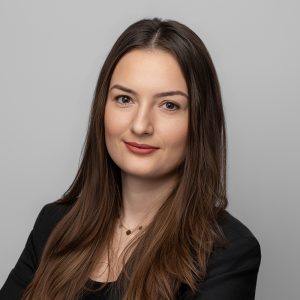 Bianca-Pana_AND08348_cropped-300x300